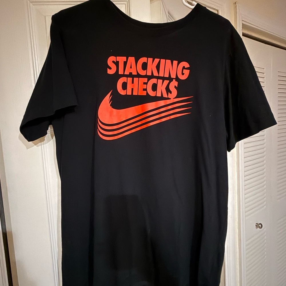 Nike Men's Black Dri-Fit Tee with Red Logo